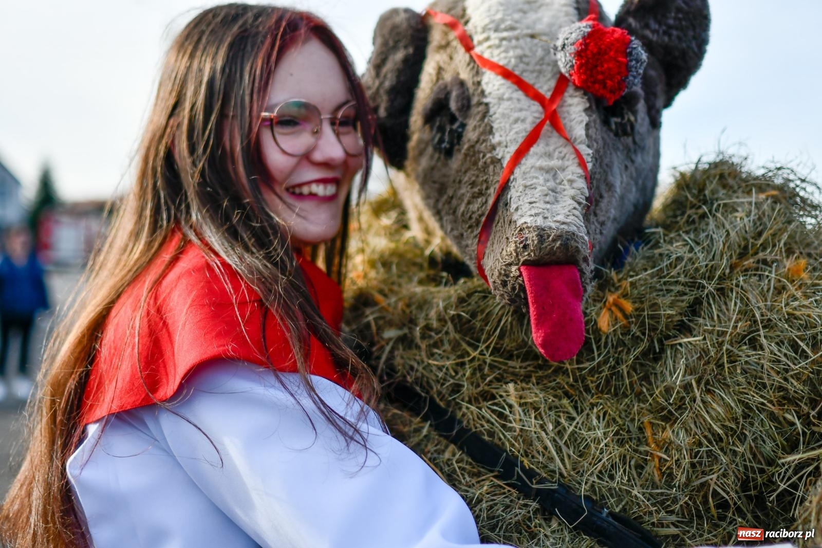 Zdjęcie w galerii na portalu naszraciborz.pl: Tanzbär, czyli ostatki po samborowicku. Zegnamy karnawał 2024 wiadomości z regionu
