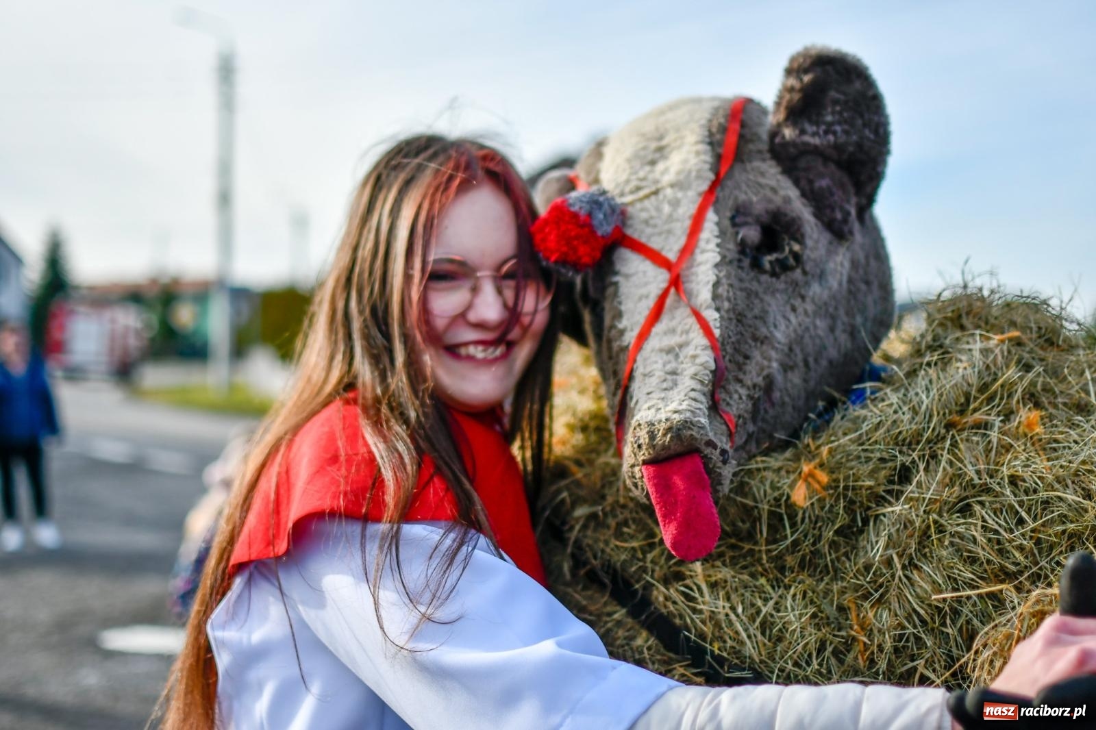 Zdjęcie w galerii na portalu naszraciborz.pl: Tanzbär, czyli ostatki po samborowicku. Zegnamy karnawał 2024 wiadomości z regionu