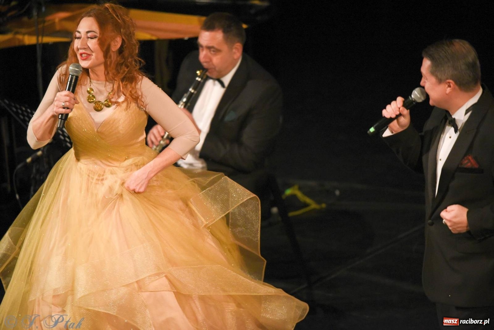 Zdjęcie w galerii na portalu naszraciborz.pl: Niezapomniane Melodie Wiednia na scenie RCK wiadomości z regionu