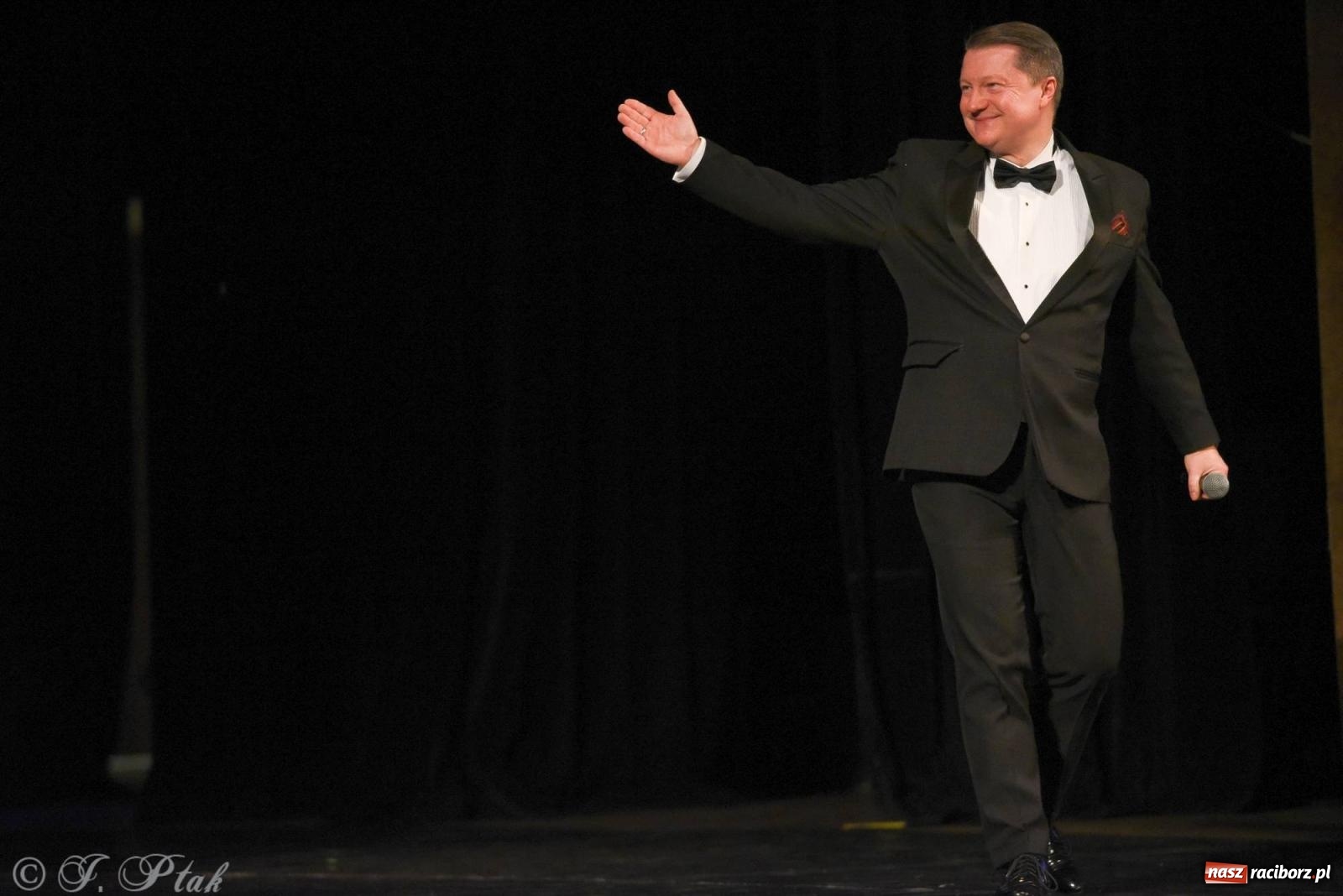 Zdjęcie w galerii na portalu naszraciborz.pl: Niezapomniane Melodie Wiednia na scenie RCK wiadomości z regionu