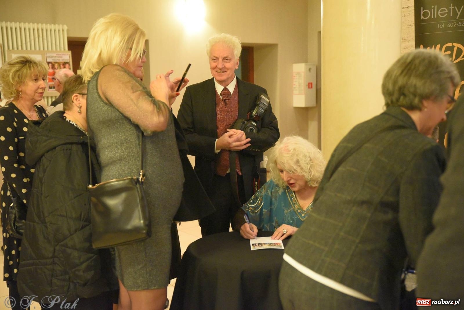 Zdjęcie w galerii na portalu naszraciborz.pl: Niezapomniane Melodie Wiednia na scenie RCK wiadomości z regionu