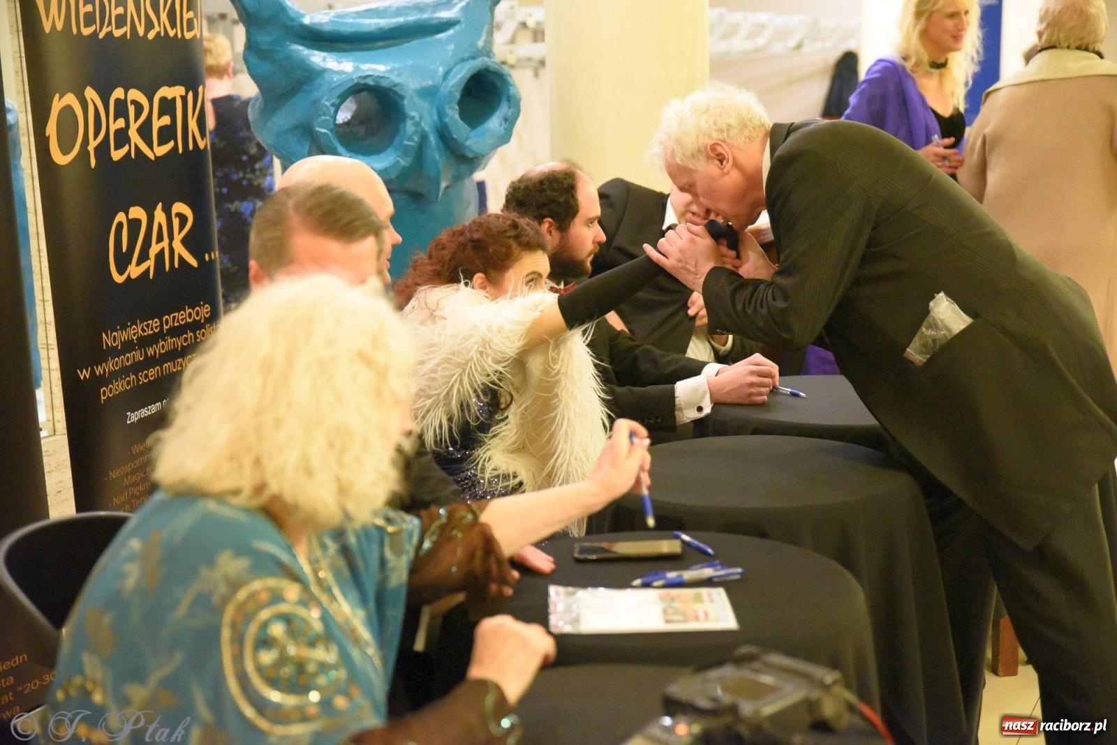 Zdjęcie w galerii na portalu naszraciborz.pl: Niezapomniane Melodie Wiednia na scenie RCK wiadomości z regionu