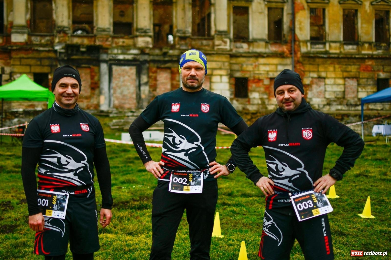 Zdjęcie w galerii na portalu naszraciborz.pl: Przy sławikowskich ruinach zadebiutował Runathlon. Bieg dla twardzieli i twardzielek wiadomości z regionu