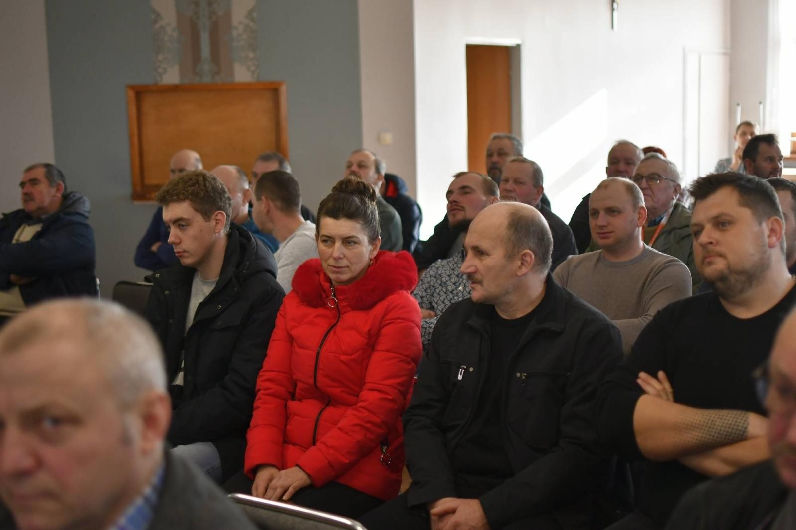 Zdjęcie w galerii na portalu naszraciborz.pl: Na dożynkach to są wszyscy! Rolnicy zaprosili parlamentarzystów na spotkanie do Bolesławia, przyjechał jeden wiadomości z regionu