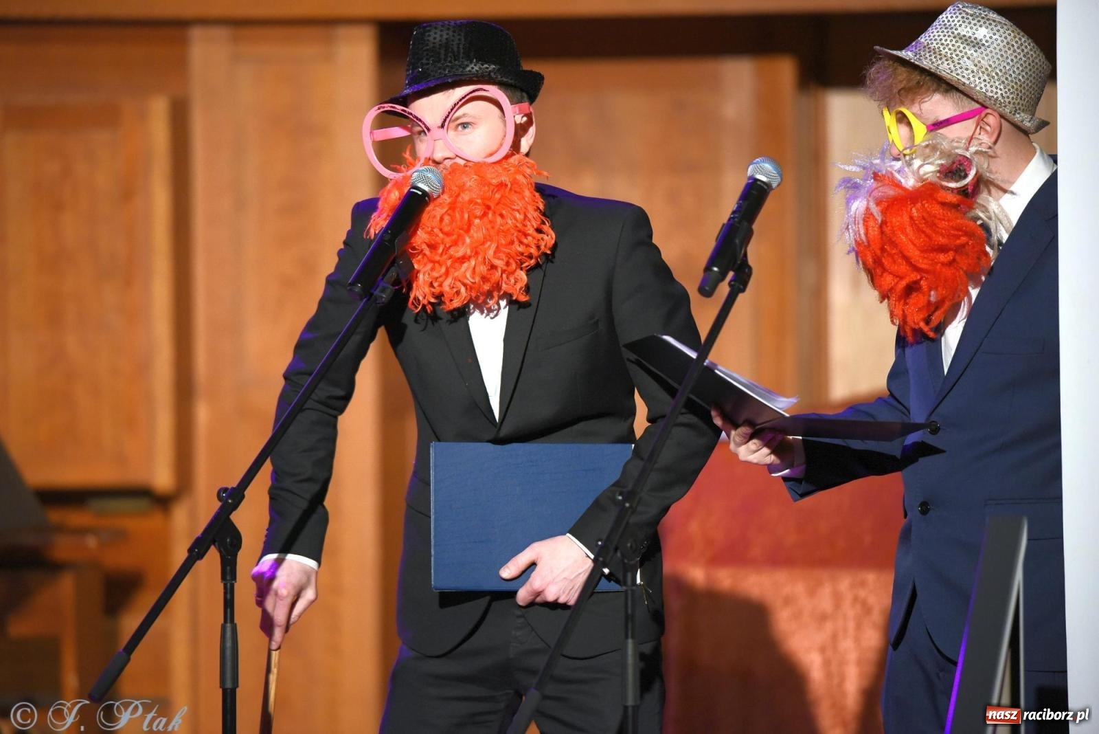 Zdjęcie w galerii na portalu naszraciborz.pl: Magiczny koncert karnawałowy w szkole muzycznej [FOTO i WIDEO] wiadomości z regionu