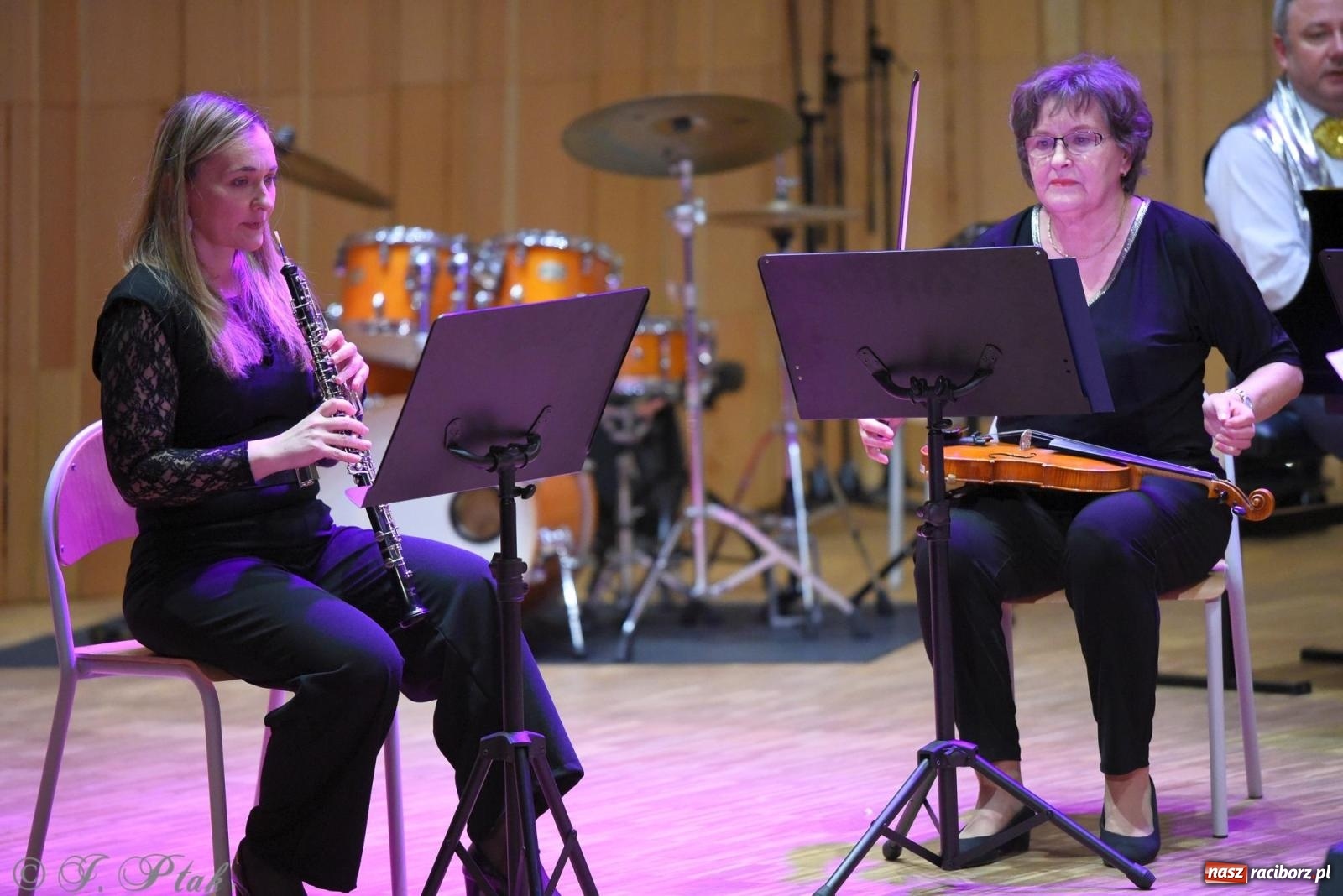 Zdjęcie w galerii na portalu naszraciborz.pl: Magiczny koncert karnawałowy w szkole muzycznej [FOTO i WIDEO] wiadomości z regionu