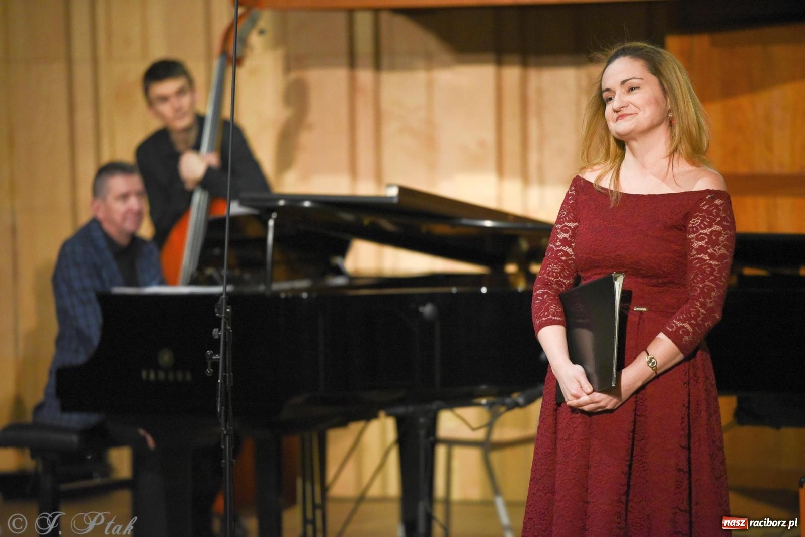 Zdjęcie w galerii na portalu naszraciborz.pl: Magiczny koncert karnawałowy w szkole muzycznej [FOTO i WIDEO] wiadomości z regionu