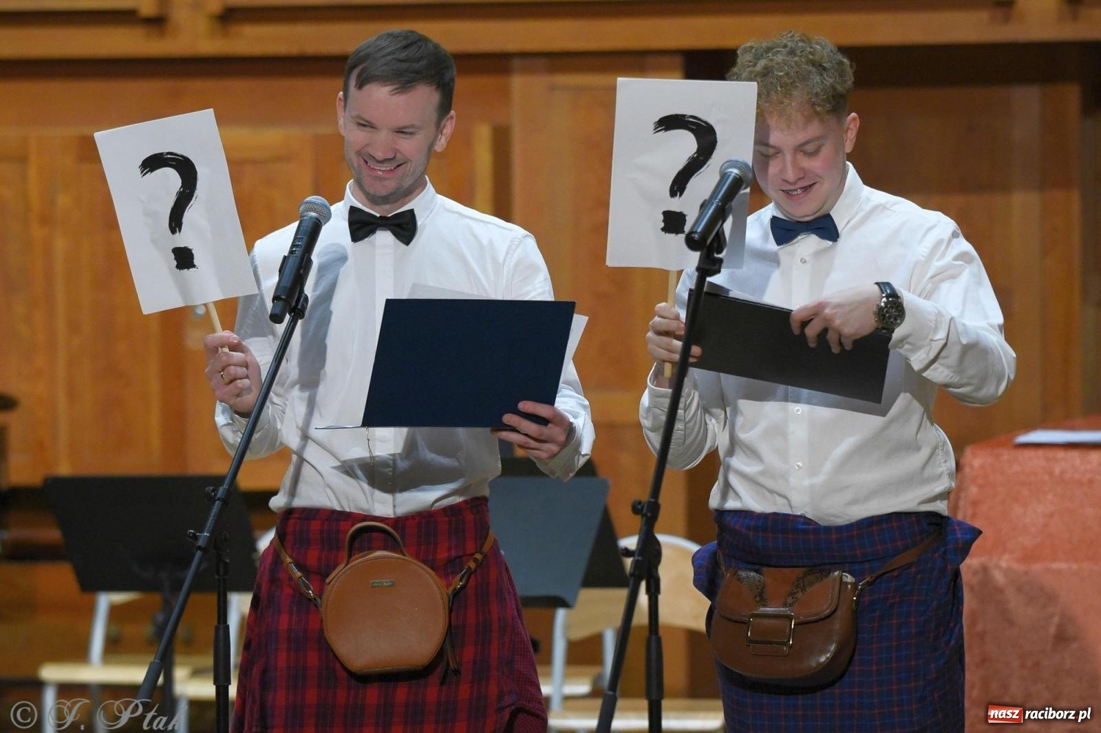 Zdjęcie w galerii na portalu naszraciborz.pl: Magiczny koncert karnawałowy w szkole muzycznej [FOTO i WIDEO] wiadomości z regionu