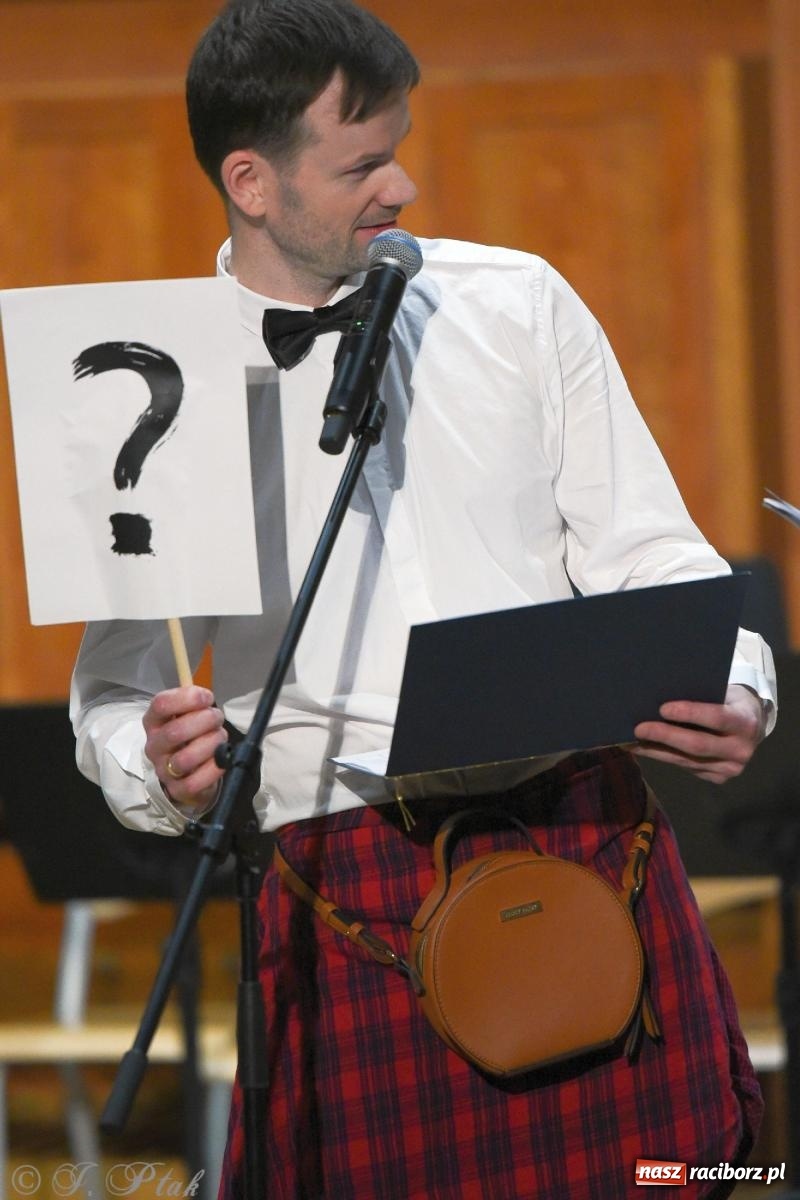 Zdjęcie w galerii na portalu naszraciborz.pl: Magiczny koncert karnawałowy w szkole muzycznej [FOTO i WIDEO] wiadomości z regionu