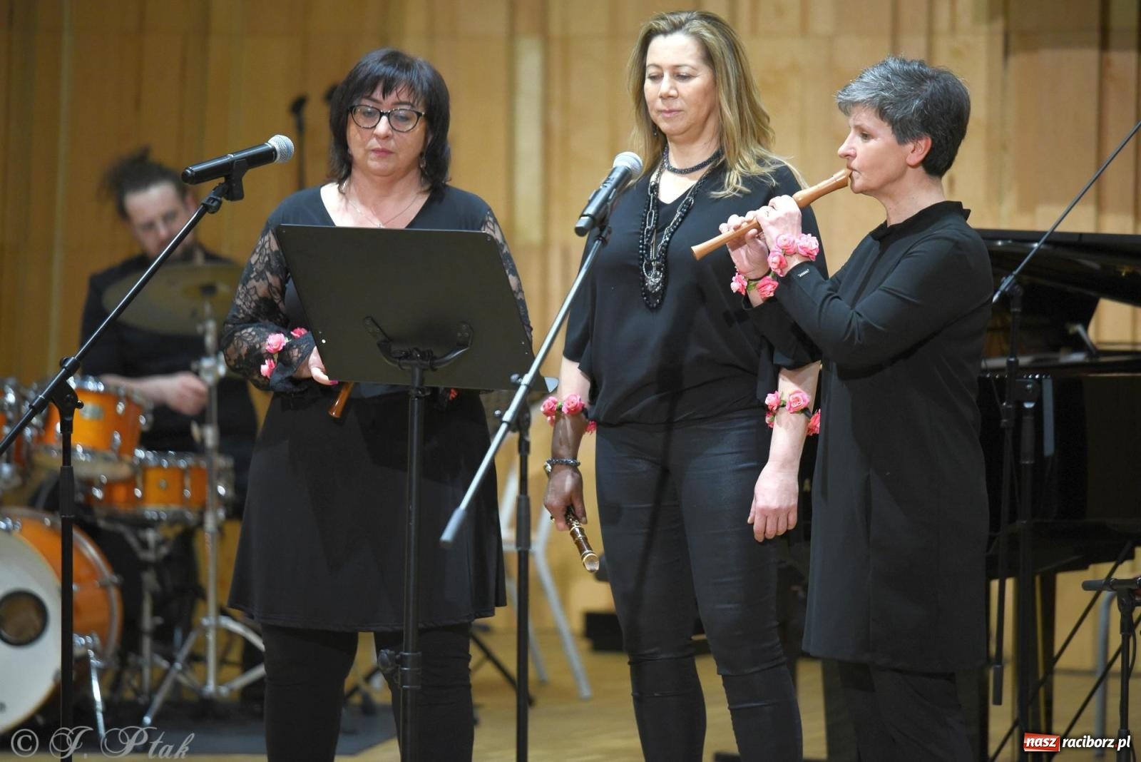 Zdjęcie w galerii na portalu naszraciborz.pl: Magiczny koncert karnawałowy w szkole muzycznej [FOTO i WIDEO] wiadomości z regionu