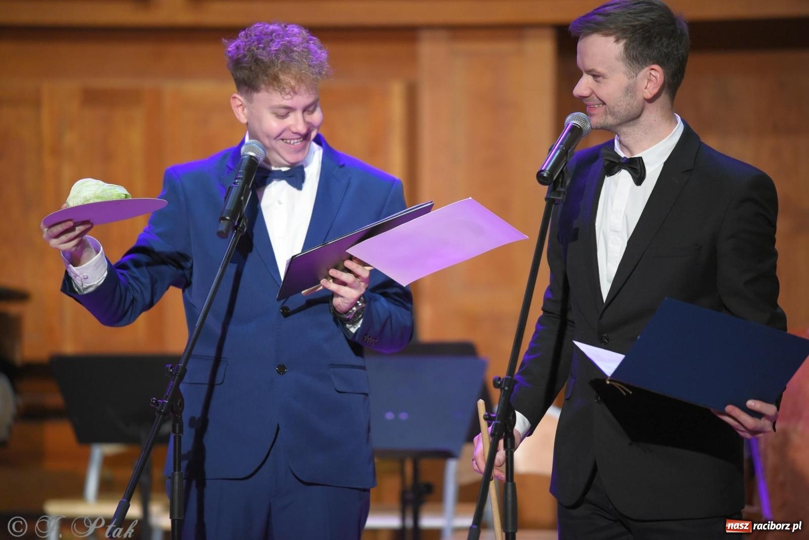 Zdjęcie w galerii na portalu naszraciborz.pl: Magiczny koncert karnawałowy w szkole muzycznej [FOTO i WIDEO] wiadomości z regionu