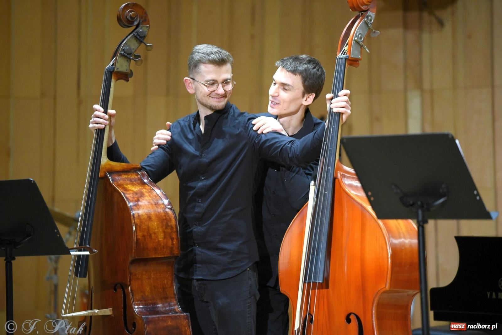 Zdjęcie w galerii na portalu naszraciborz.pl: Magiczny koncert karnawałowy w szkole muzycznej [FOTO i WIDEO] wiadomości z regionu