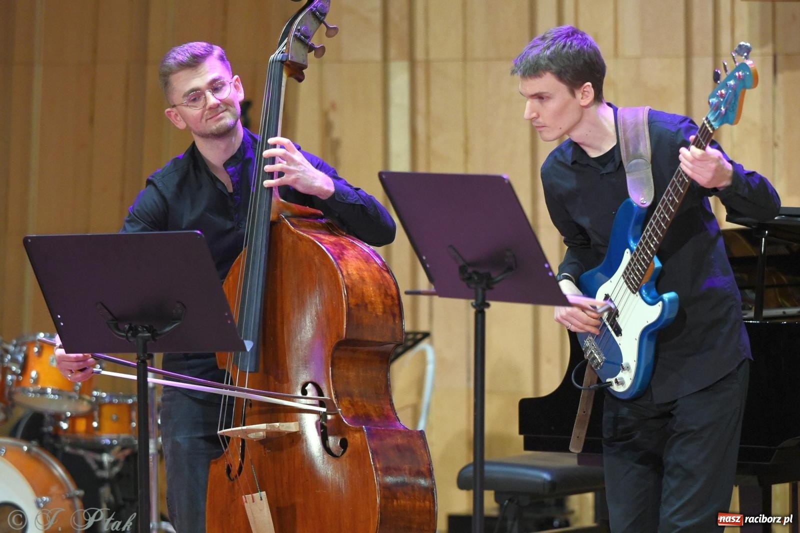 Zdjęcie w galerii na portalu naszraciborz.pl: Magiczny koncert karnawałowy w szkole muzycznej [FOTO i WIDEO] wiadomości z regionu