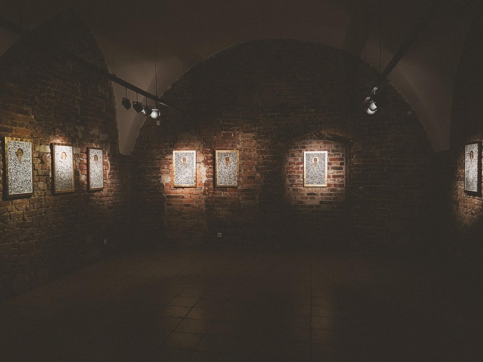 Zdjęcie w galerii na portalu naszraciborz.pl: Ikonokody – wizje św. Jana w starym opactwie w Rudach wiadomości z regionu