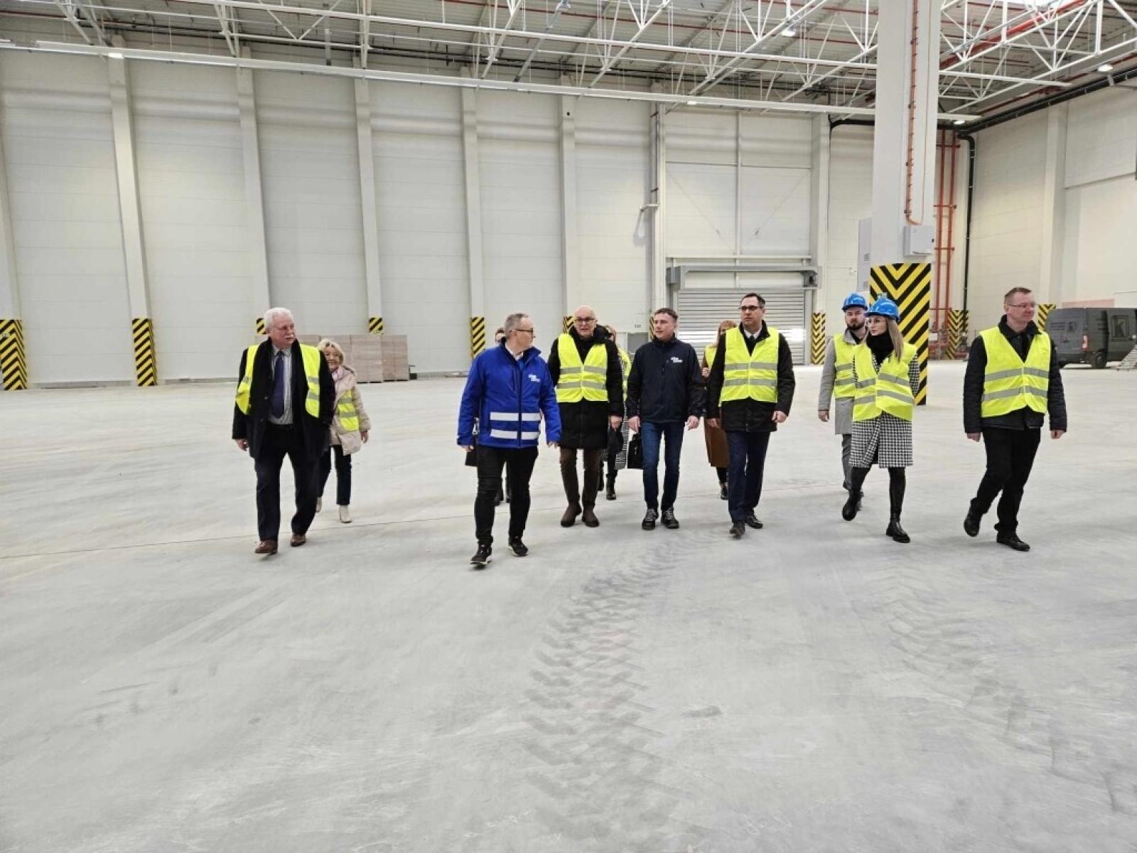 Zdjęcie w galerii na portalu naszraciborz.pl: W kwietniu rusza nowa fabryka Eko-Okien wiadomości z regionu