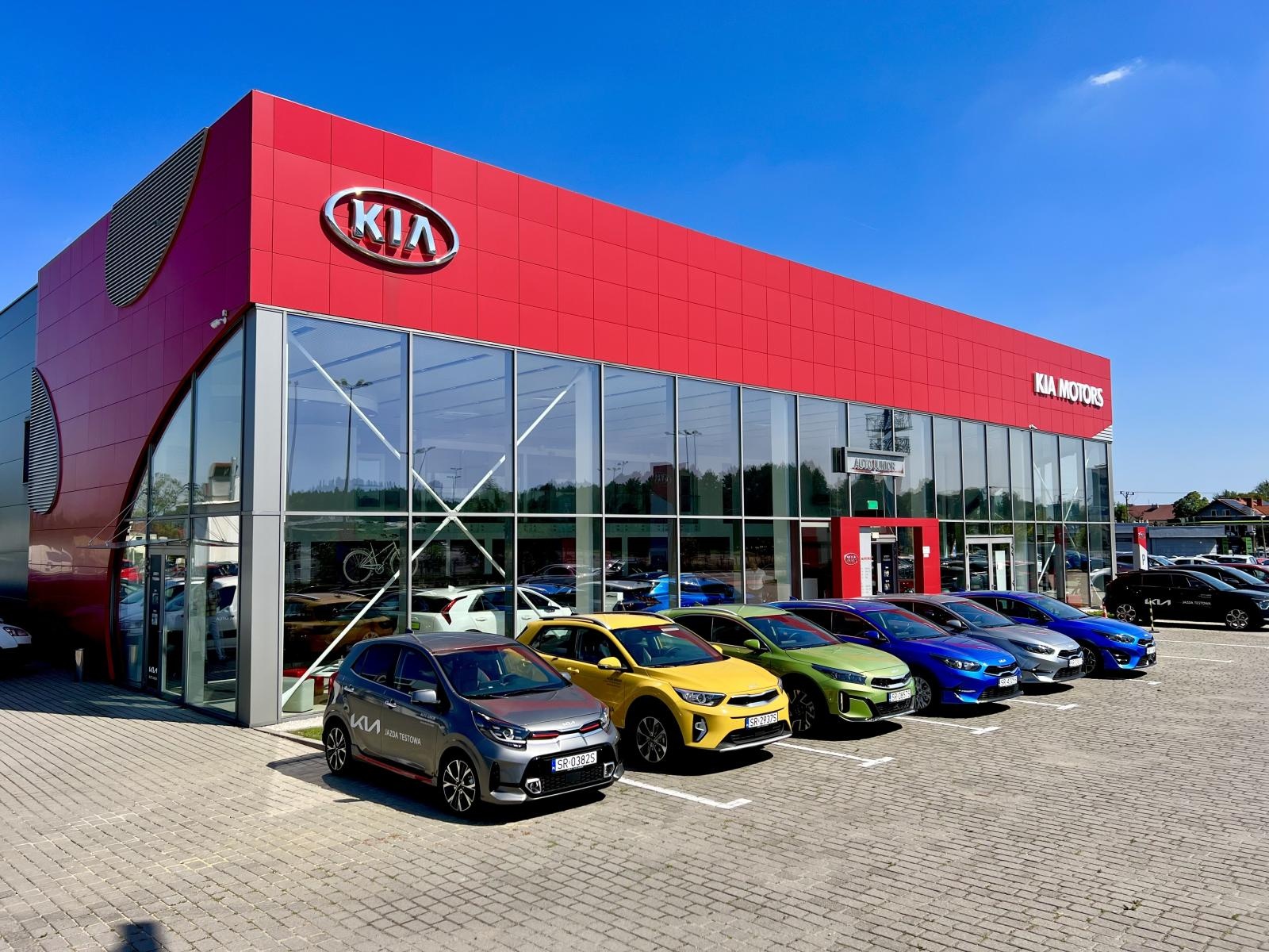 Zdjęcie w galerii na portalu naszraciborz.pl: Ostatnie samochody dostępne w wyprzedaży rocznika 2023 w Kia Auto Junior Rybnik! wiadomości z regionu