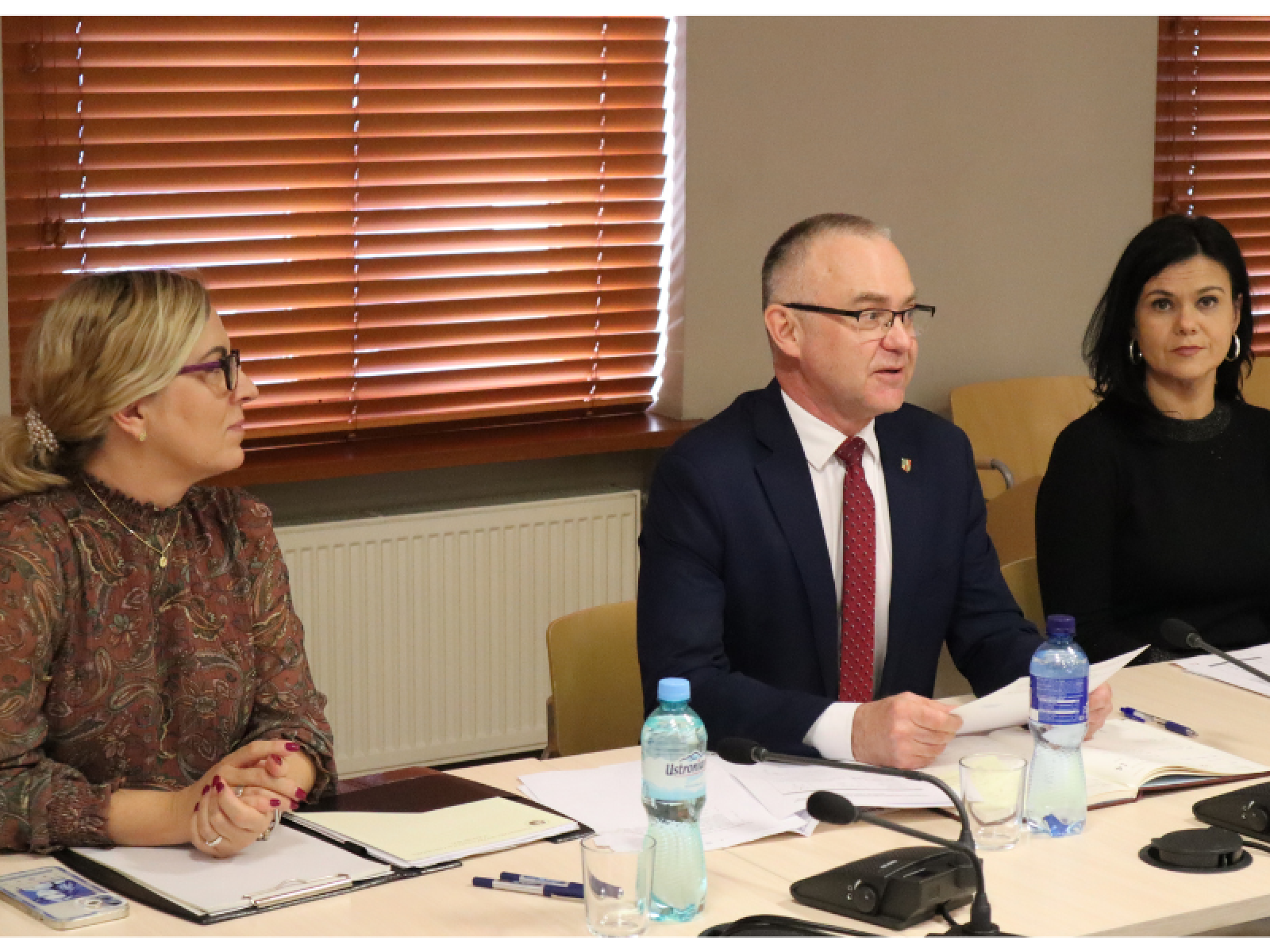 Zdjęcie w galerii na portalu naszraciborz.pl: Raciborski zespół ds. kierunków kształcenia dyskutował o pustym roczniku wiadomości z regionu