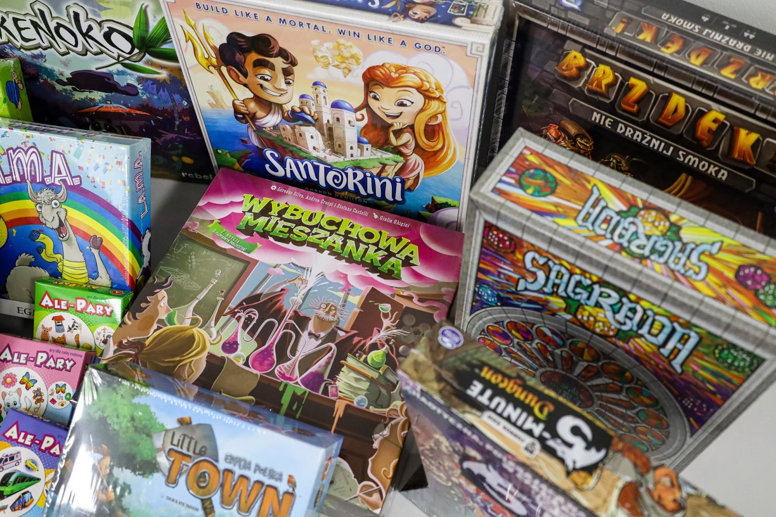 Zdjęcie w galerii na portalu naszraciborz.pl: Ponad 700 tytułów gier planszowych do wypożyczenia za darmo w raciborskiej bibliotece wiadomości z regionu