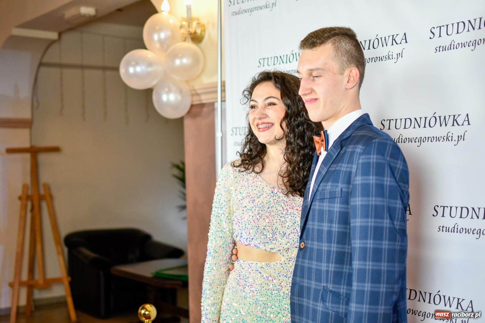 Zdjęcie w galerii na portalu naszraciborz.pl: Raciborski Mechanik bawił się na studniówce z dyspensą [FOTO i WIDEO] wiadomości z regionu