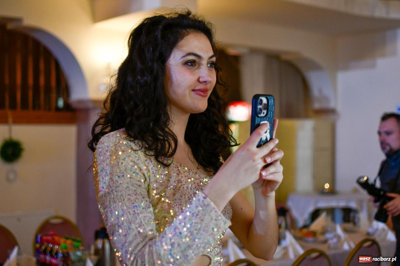 Zdjęcie w galerii na portalu naszraciborz.pl: Raciborski Mechanik bawił się na studniówce z dyspensą [FOTO i WIDEO] wiadomości z regionu