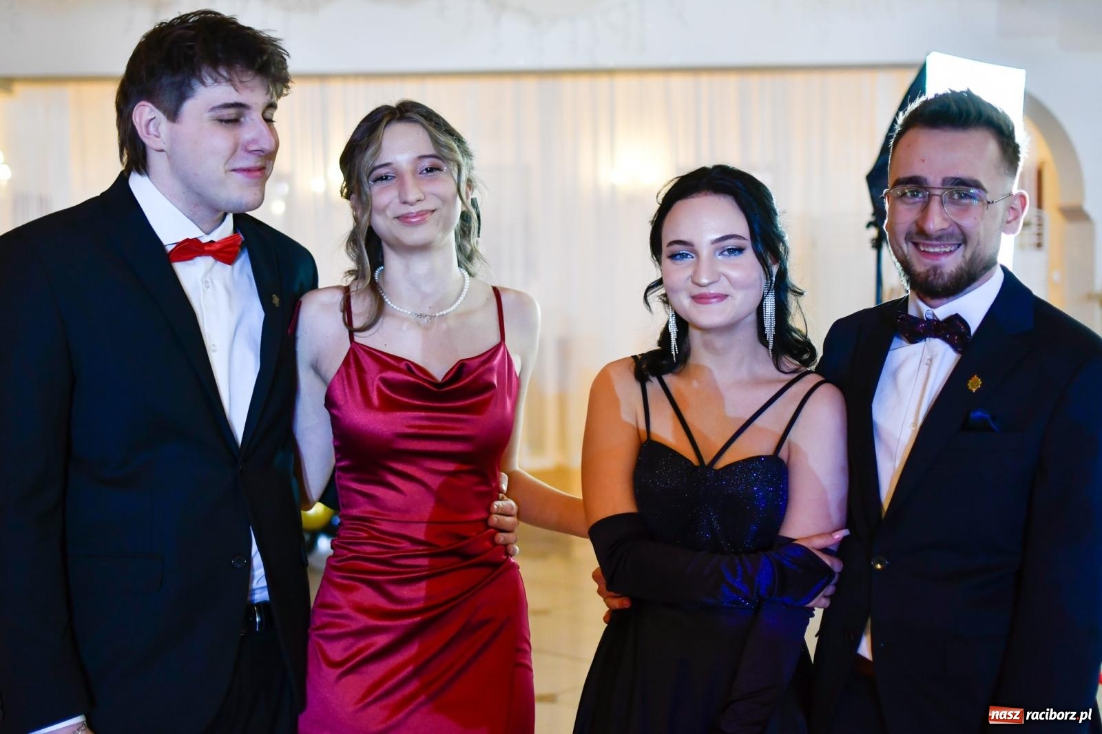 Zdjęcie w galerii na portalu naszraciborz.pl: Raciborski Mechanik bawił się na studniówce z dyspensą [FOTO i WIDEO] wiadomości z regionu