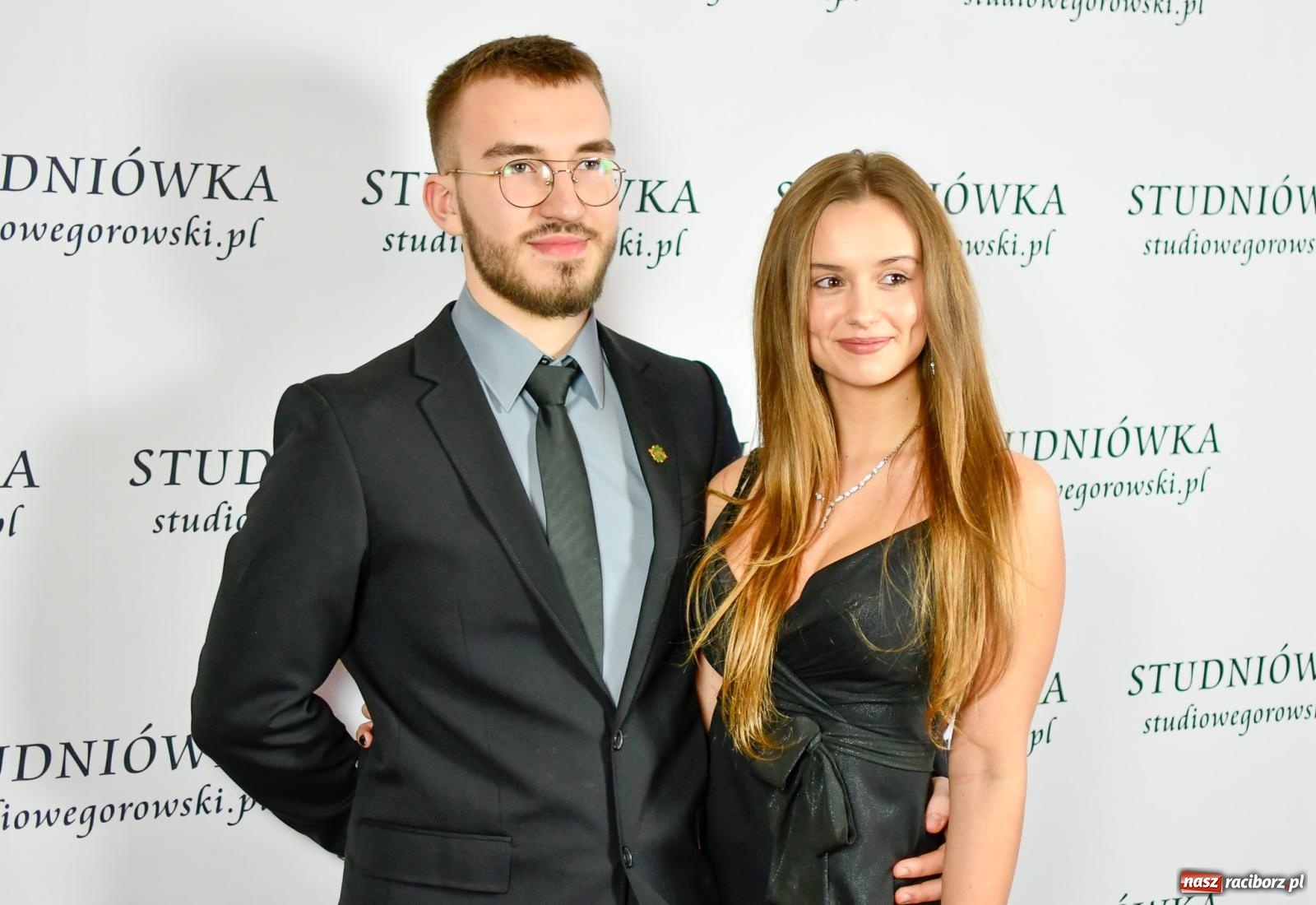 Zdjęcie w galerii na portalu naszraciborz.pl: Raciborski Mechanik bawił się na studniówce z dyspensą [FOTO i WIDEO] wiadomości z regionu