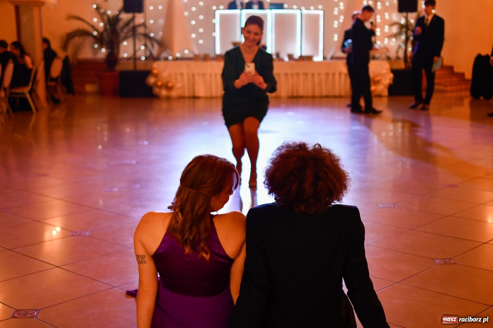 Zdjęcie w galerii na portalu naszraciborz.pl: Raciborski Mechanik bawił się na studniówce z dyspensą [FOTO i WIDEO] wiadomości z regionu