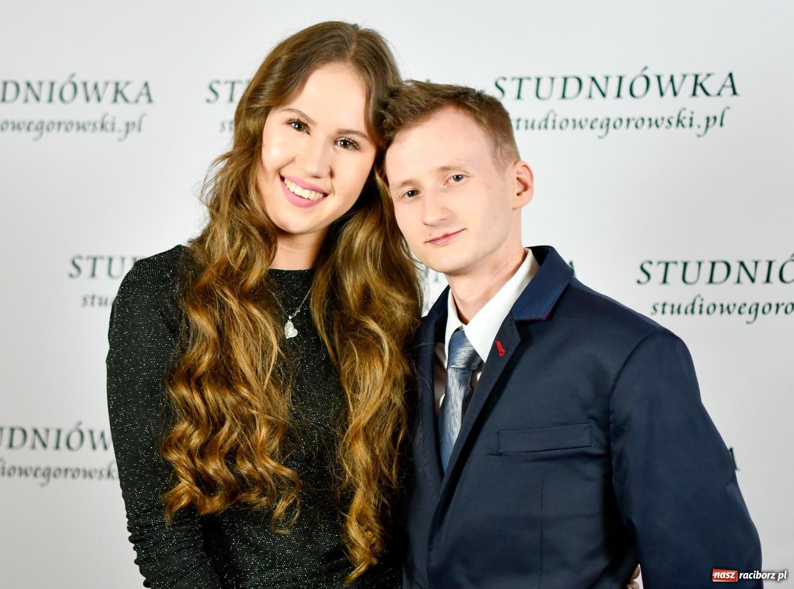 Zdjęcie w galerii na portalu naszraciborz.pl: Raciborski Mechanik bawił się na studniówce z dyspensą [FOTO i WIDEO] wiadomości z regionu