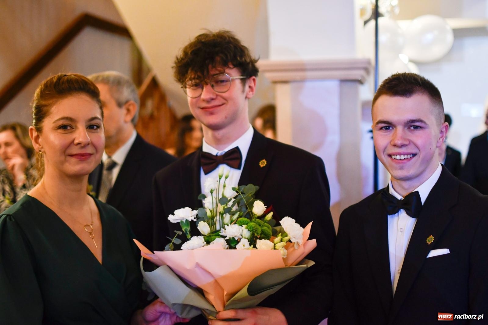 Zdjęcie w galerii na portalu naszraciborz.pl: Raciborski Mechanik bawił się na studniówce z dyspensą [FOTO i WIDEO] wiadomości z regionu