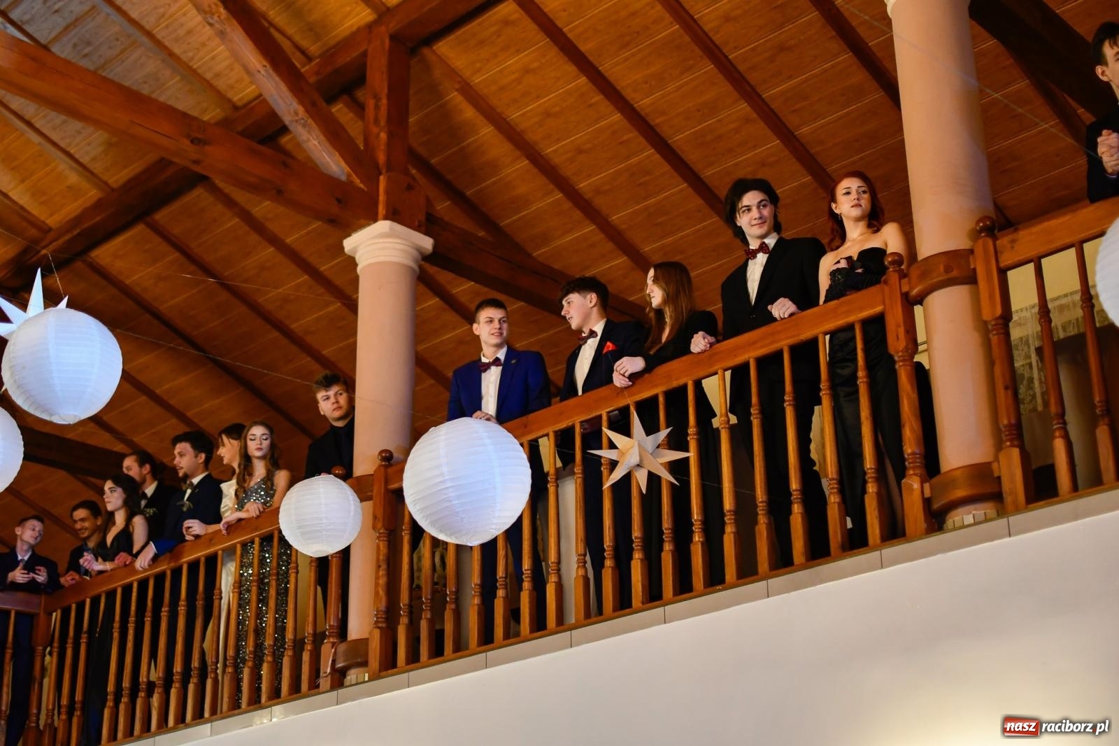 Zdjęcie w galerii na portalu naszraciborz.pl: Raciborski Mechanik bawił się na studniówce z dyspensą [FOTO i WIDEO] wiadomości z regionu