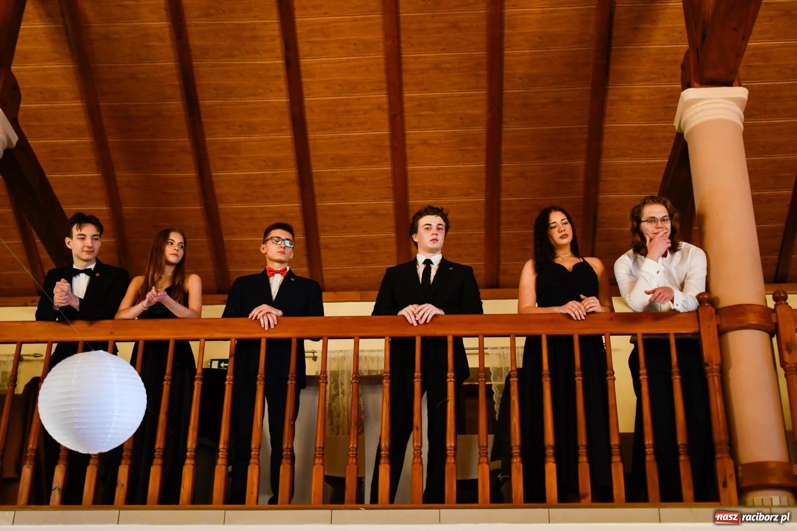 Zdjęcie w galerii na portalu naszraciborz.pl: Raciborski Mechanik bawił się na studniówce z dyspensą [FOTO i WIDEO] wiadomości z regionu