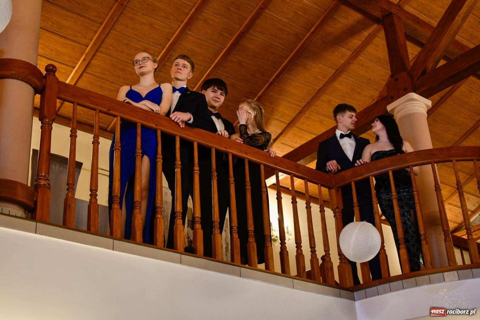 Zdjęcie w galerii na portalu naszraciborz.pl: Raciborski Mechanik bawił się na studniówce z dyspensą [FOTO i WIDEO] wiadomości z regionu