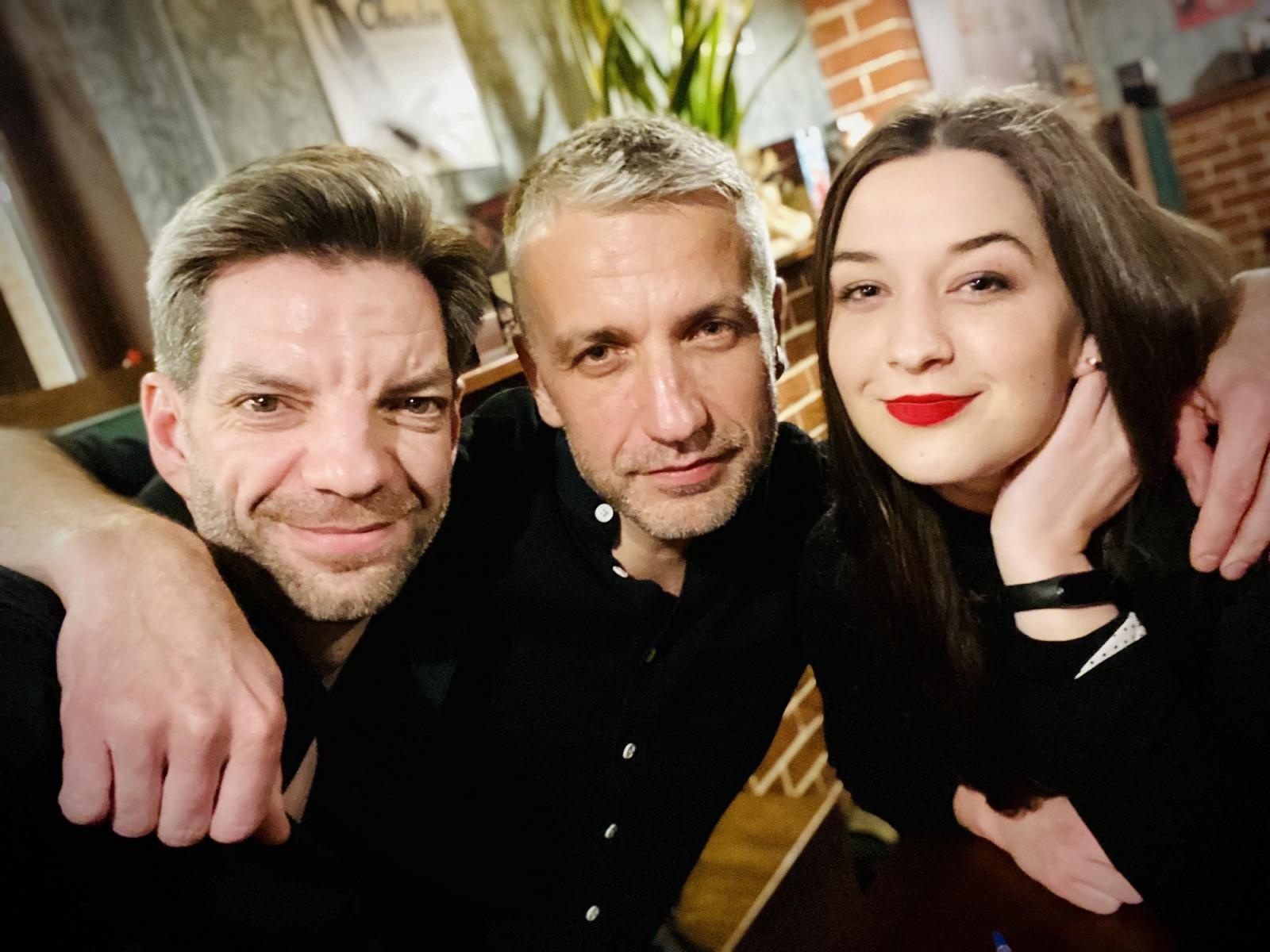 Zdjęcie w galerii na portalu naszraciborz.pl: Bartnicky, Joanna Skowyra i Gentlemen`s Club razem dla Filipka z Olzy wiadomości z regionu