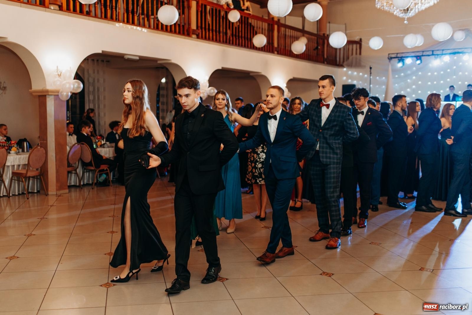 Zdjęcie w galerii na portalu naszraciborz.pl: Studniówka raciborskiego Mechanik na bis! wiadomości z regionu