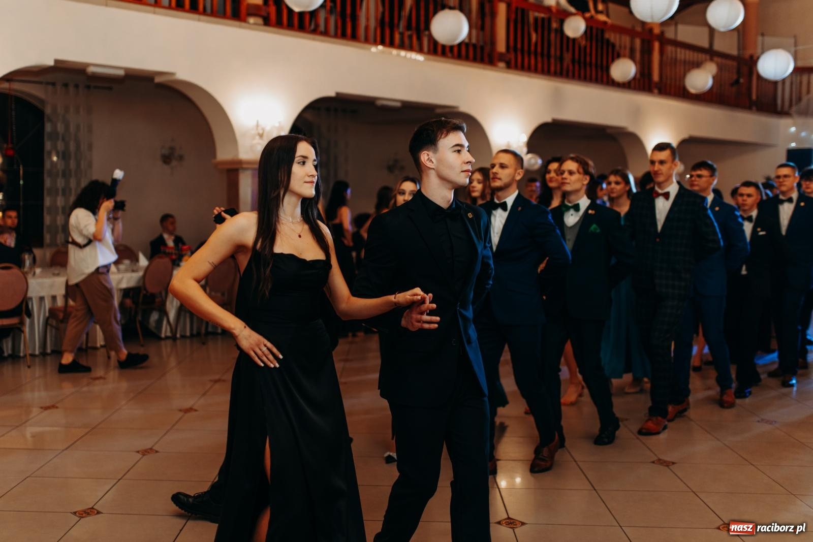 Zdjęcie w galerii na portalu naszraciborz.pl: Studniówka raciborskiego Mechanik na bis! wiadomości z regionu