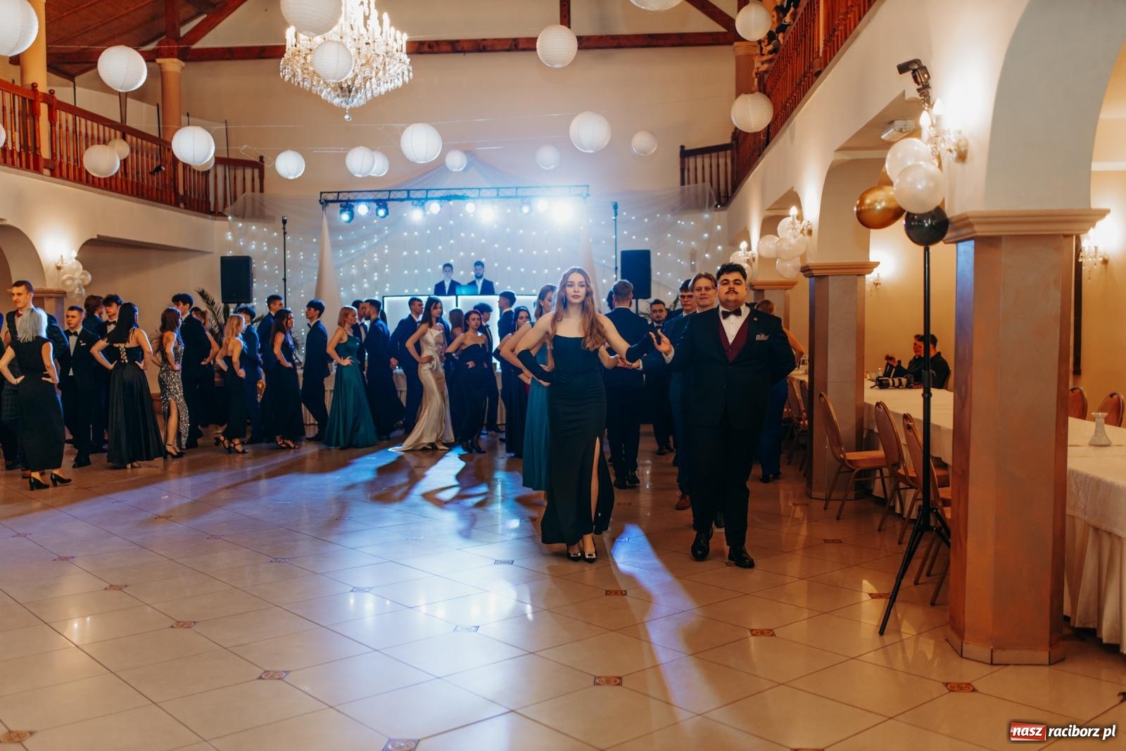 Zdjęcie w galerii na portalu naszraciborz.pl: Studniówka raciborskiego Mechanik na bis! wiadomości z regionu