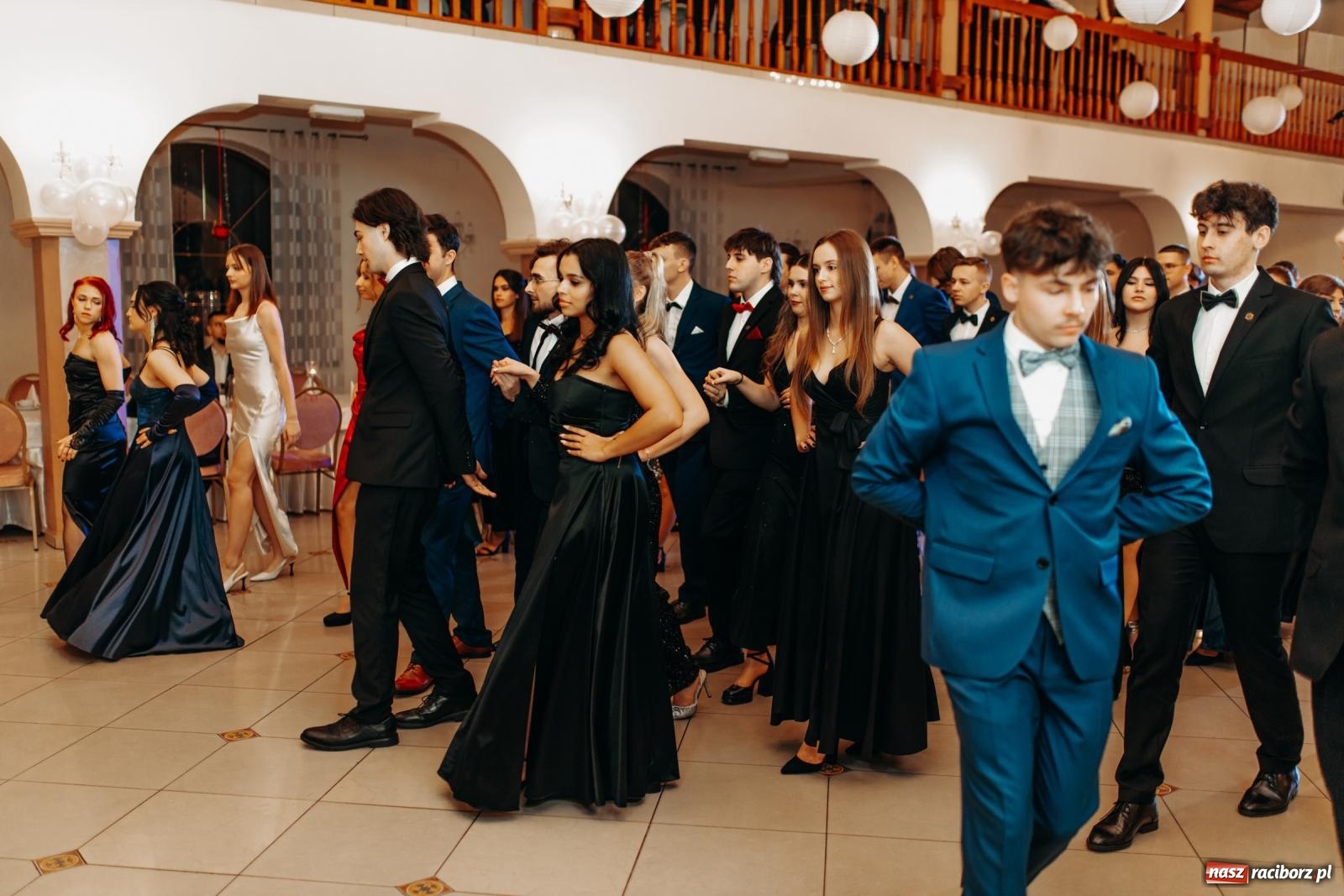 Zdjęcie w galerii na portalu naszraciborz.pl: Studniówka raciborskiego Mechanik na bis! wiadomości z regionu