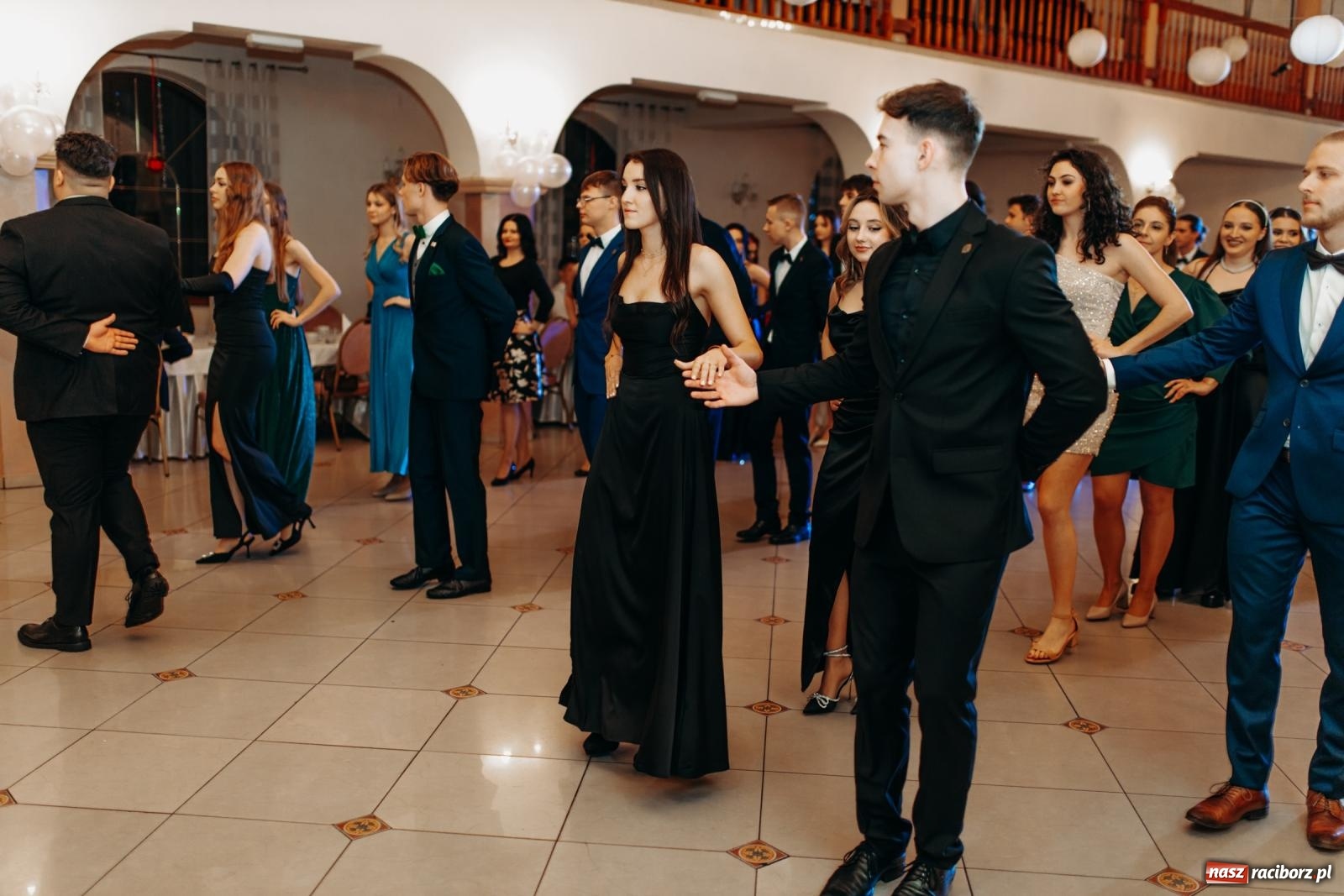 Zdjęcie w galerii na portalu naszraciborz.pl: Studniówka raciborskiego Mechanik na bis! wiadomości z regionu