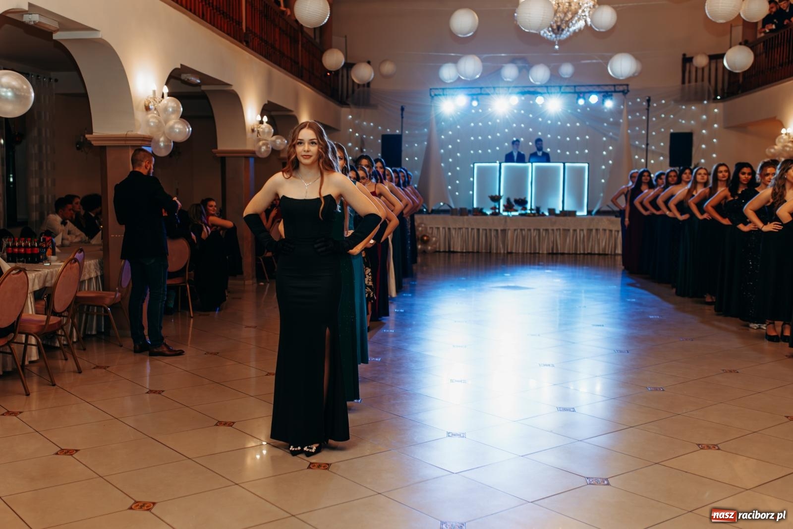 Zdjęcie w galerii na portalu naszraciborz.pl: Studniówka raciborskiego Mechanik na bis! wiadomości z regionu