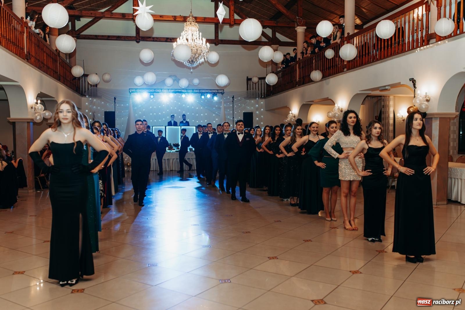 Zdjęcie w galerii na portalu naszraciborz.pl: Studniówka raciborskiego Mechanik na bis! wiadomości z regionu