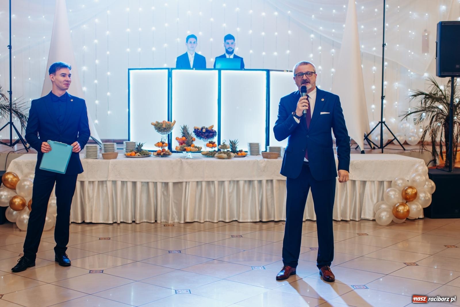 Zdjęcie w galerii na portalu naszraciborz.pl: Studniówka raciborskiego Mechanik na bis! wiadomości z regionu