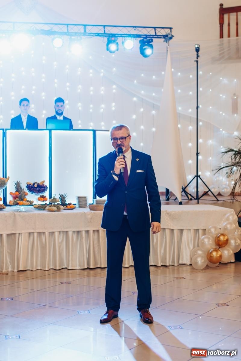 Zdjęcie w galerii na portalu naszraciborz.pl: Studniówka raciborskiego Mechanik na bis! wiadomości z regionu