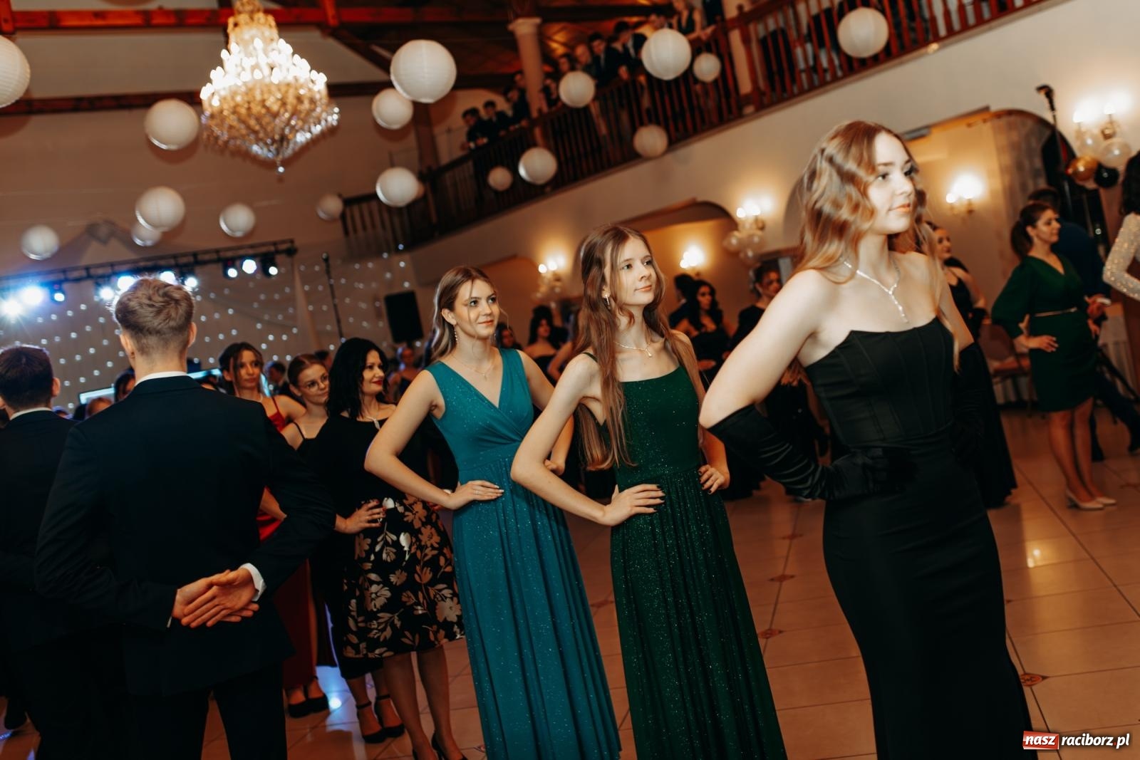 Zdjęcie w galerii na portalu naszraciborz.pl: Studniówka raciborskiego Mechanik na bis! wiadomości z regionu