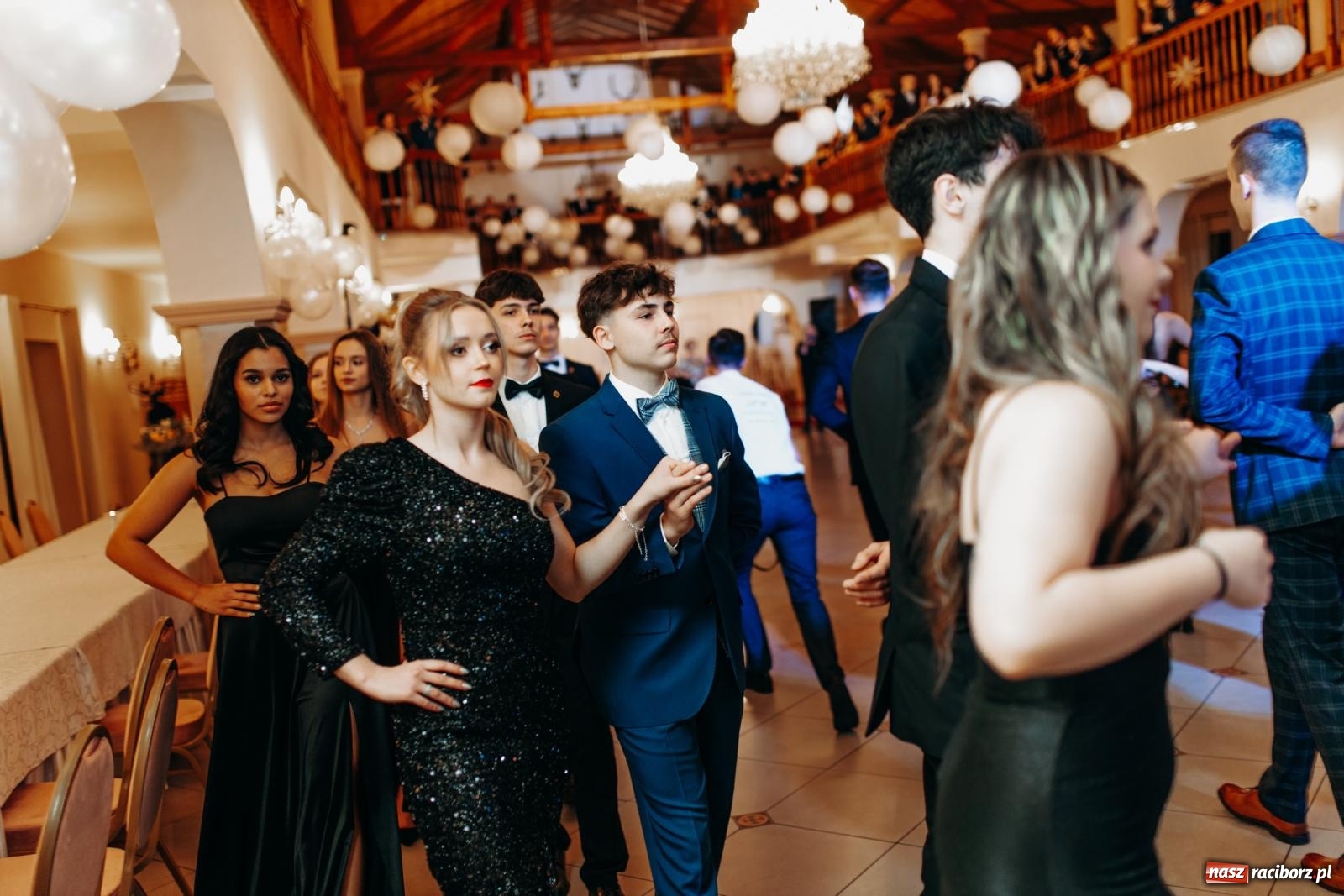 Zdjęcie w galerii na portalu naszraciborz.pl: Studniówka raciborskiego Mechanik na bis! wiadomości z regionu