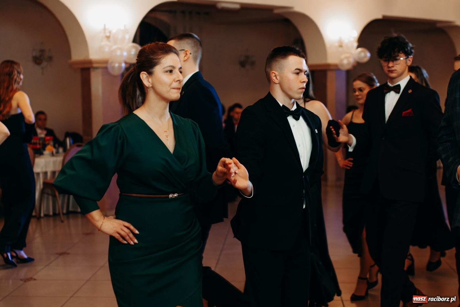 Zdjęcie w galerii na portalu naszraciborz.pl: Studniówka raciborskiego Mechanik na bis! wiadomości z regionu