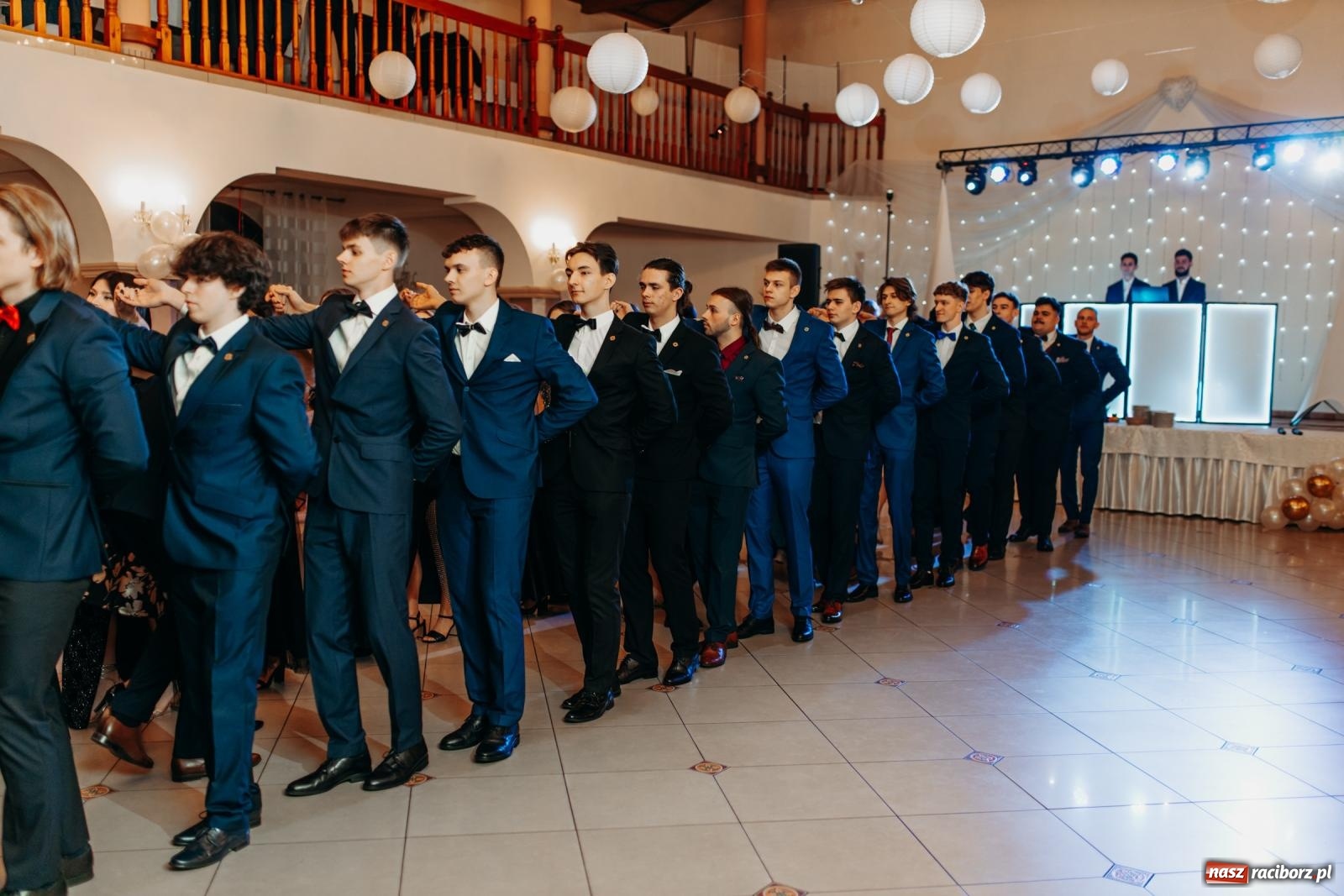 Zdjęcie w galerii na portalu naszraciborz.pl: Studniówka raciborskiego Mechanik na bis! wiadomości z regionu