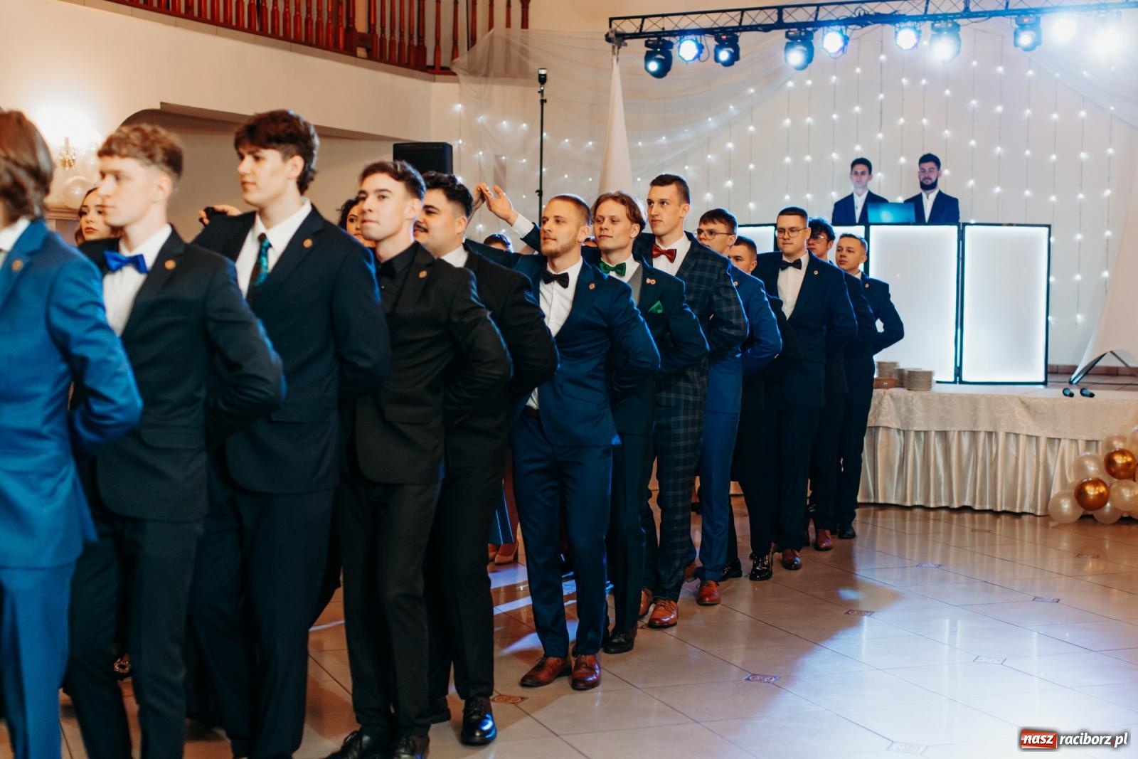 Zdjęcie w galerii na portalu naszraciborz.pl: Studniówka raciborskiego Mechanik na bis! wiadomości z regionu