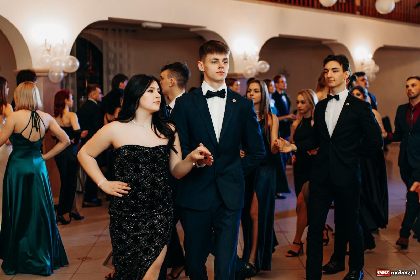 Zdjęcie w galerii na portalu naszraciborz.pl: Studniówka raciborskiego Mechanik na bis! wiadomości z regionu