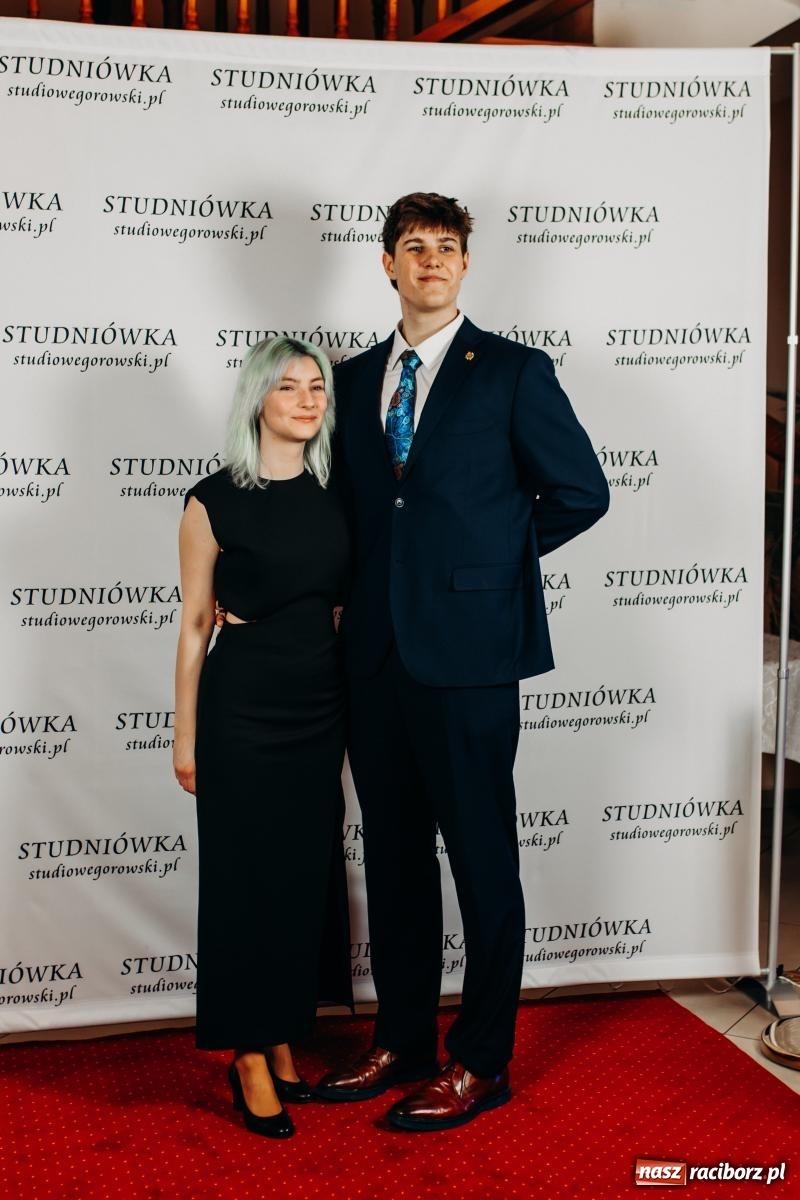 Zdjęcie w galerii na portalu naszraciborz.pl: Studniówka raciborskiego Mechanik na bis! wiadomości z regionu