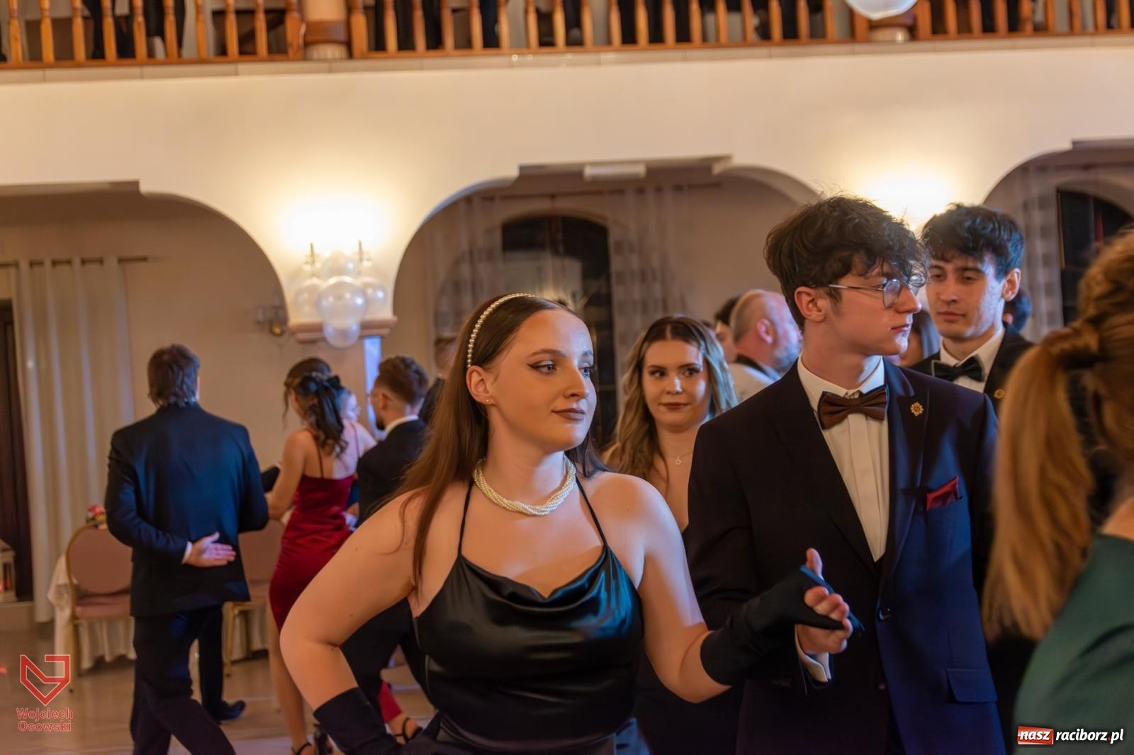 Zdjęcie w galerii na portalu naszraciborz.pl: Czas zabawy minął. Zostały wspomnienia. Studniówka Mechanika wiadomości z regionu